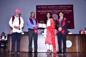 संत लौंगोवाल संस्थान में सर्टीफिकेट और डिप्लोमा पुरस्कार समारोह आयोजित