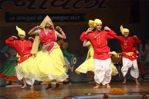 रत्नावली उत्सव में रैंप पर उतरेंगे हरियाणा के आधुनिक परिधान