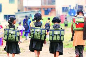 बिना अध्यापक अर्धवार्षिक परीक्षा दे रहे खैरेकां स्कूल विद्यार्थी!