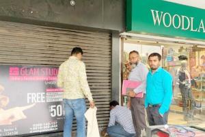 पंचकूला में तीन बड़े शोरूम सील, सेक्टर-9 में बड़ी कार्रवाई