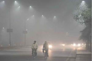 सर्द हवाओं से छूट रही कंपकंपी, रात के तापमान में आई गिरावट
