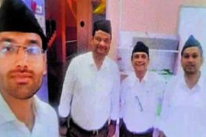 RSS की वर्दी में प्रोफेसर…?