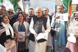 देश में बढ़ती महंगाई व बेरोजगारी से हर वर्ग दु:खी: अरोड़ा