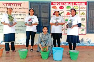 विश्व धरती दिवस: यूथ वीरांगनाओं ने पर्यावरण की शुद्धता के लिए लगाए पौधे