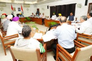 ड्रग्स लेबोरेट्री में रखे जाएंगे पक्के कर्मी