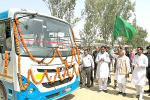 Manohar Lal : बणी गांव से कालांवाली तक चली बस, मुख्यमंत्री ने दिखाई हरी झंडी