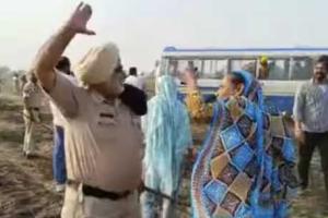 नए विवाद में फंसी पंजाब पुलिस, महिला को जड़ा थप्पड़, वीडियो हुआ वायरल