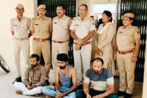 दो करोड़ की हेरोइन सहित दो तस्कर गिरफ्तार