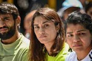 Wrestlers Protest: प्रदर्शन को लेकर पहलवान Sakshi Malik का बड़ा ऐलान