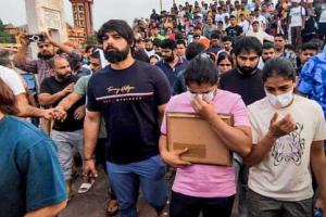 पहलवानों के खिलाफ दायर मामले पर आई बड़ी अपडेट