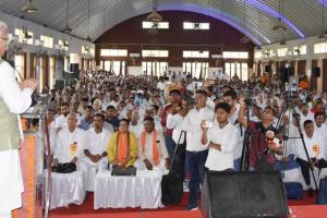 जातिगत राजनीति में बांटने वाला नहीं कर सकता प्रदेश का भला