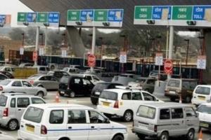 Toll Plaza: खुशखबरी! टोल को लेकर ट्रोल हुई ये न्यूज, जानें सरकार का जरूरी कदम? खबर आपके मतलब की!