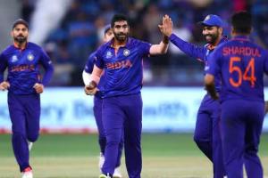 Asia Cup 2023: एशिया कप के लिए टीम इंडिया में एक खिलाड़ी की सरप्राइज एंट्री, देखिए पूरी टीम
