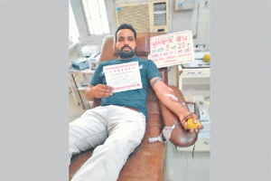 डेरा श्रद्धालु ने रक्तदान कर की जरूरतमंद के इलाज में मदद