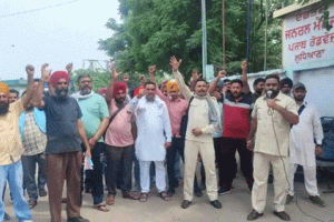 ठेका प्रथा के विरोध में फिर गरजे पंजाब रोडवेज, पनबस और पीआरटीसी कर्मी