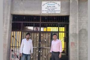 औचक निरीक्षण में नहीं मिला कालवन में राशन डिपू धारक, होगी कार्रवाई