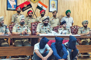 दोहरा हत्याकांड : 16 घंटों में एक नाबालिग सहित 4 गिरफ्तार