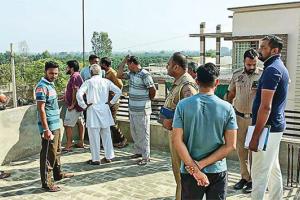 अज्ञात चोरों द्वारा पांच घरों में चोरी की असफल कोशिश