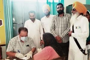 पक्का चिश्ती में नेत्र परीक्षण शिविर का आयोजन