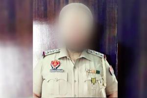 रिश्वत केस में विजिलेंस ब्यूरो द्वारा एसएचओ दबोचा