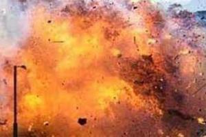 Chhattisgarh: नक्सलियों द्वारा लगाए आईइडी ब्लास्ट से दो मजदूरों की मौत