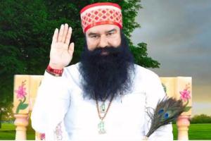 पूज्य गुरु जी बरनावा आश्रम के लिए रवाना