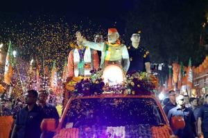 PM Modi Road Show in Jaipur: प्रधानमंत्री नरेंद्र मोदी ने राजधानी जयपुर में किया रोड शो