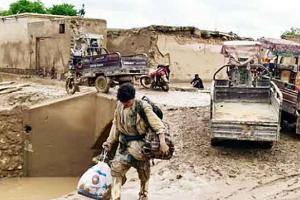 Afghanistan Floods: विनाशकारी बाढ़ ने मचाई तबाही, हजारों लोगों की जिंदगी उजड़ी!