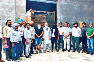 चावल वितरण में 1.55 करोड़ का घोटाला, तीन काबू