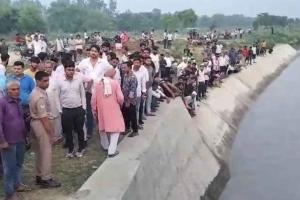 खुर्जा में मुंडाखेडा नहर में जीजा-साला डूबे