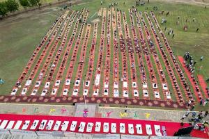International Yoga Day 2024: सुहाने मौसम के बीच हजारों लोगों ने ली नशा मुक्त रहने की शपथ!