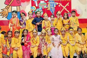 दशमेश पब्लिक स्कूल में रही श्री कृष्ण जन्माष्टमी की धूम