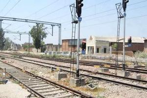 कैथल में रेलवे अंडर पास के निर्माण के लिए अभी करना होगा इंतजार