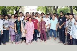 Suicide Case: आरोपियों की गिरफ्तारी की मांग, शव का अंतिम संस्कार करने से इन्कार