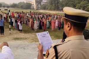 CET Exam 2024: पुलिस अधीक्षक ने कहा- वी कैन डू, सीईटी परीक्षार्थियों को दिलाई नशा मुक्त रहने की शपथ