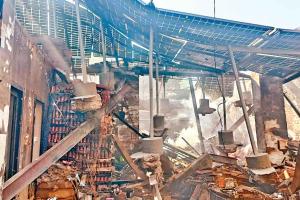 Raikot Fire News: रायकोट में गोदाम को लगी आग, करोड़ों का नुक्सान, जानी नुक्सान से बचाव