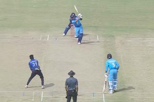 Syed Mushtaq Ali Trophy 2024-25: क्रिकेट के इतिहास में अनोखा रिकॉर्ड! टीम के सभी 11 खिलाड़ियों ने की गेंदबाजी