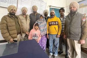 Railway Police: रेलवे पुलिस ने गुम हुआ बच्चा माता-पिता के सुपुर्द किया