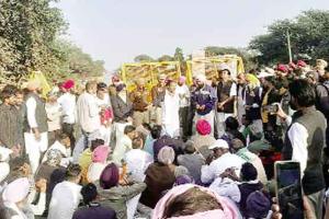 Farmers Protest: लुधियाना पहुंचने से पहले ही बरनाला से वापस लौटे किसान!