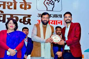 सरसा के इस गांव के लवप्रीत खैरेकां को सीएम ने किया सम्मानित