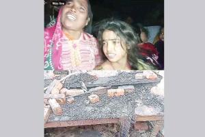 Fire: झुग्गी-झोपड़ियों में लगी भीषण आग, 10-12 झुग्गियां जलकर राख
