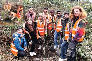 London: लंदन के सेवादारों ने दुर्लभ प्रजाति के पौधों को स्थानांतरित करने में की मदद