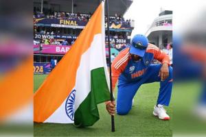 Rohit Sharma: रोहित टी20 टीम ऑफ द् ईयर के कप्तान