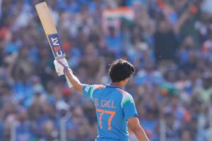 India vs England ODI: शुभमन गिल ने अहमदाबाद में इंग्लैंड के छुड़ाए छक्के