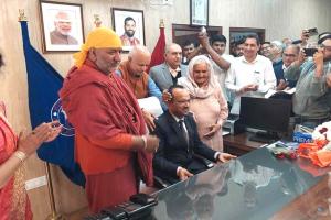 Haryana Board: बोर्ड चेयरमैन के रूप में डॉ. पवन कुमार ने संभाला पदभार