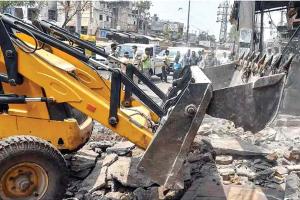 मंडी गोबिंदगढ़ में ड्रग तस्कर का अवैध अतिक्रमण ध्वस्त