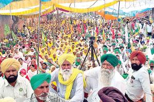 Farmers News: किसान संगठनों ने किया जोरदार प्रदर्शन