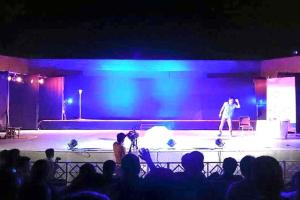 Gurugram: नृत्य, नाटक व हास्य कार्यक्रमों में ठहाकों के लिए तरस गया है ओपन एयर थियेटर