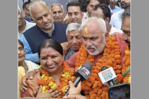 Karnal: करनाल में नगर निगम चुनाव में भाजपा की मेयर प्रत्याशी जीती