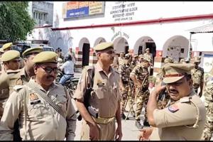 Sambhal: संभल में जामा मस्जिद कमेटी के एडवोकेट हिरासत में, इलाका छावनी में तब्दील